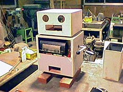 「フレークロボ」のボディー製作